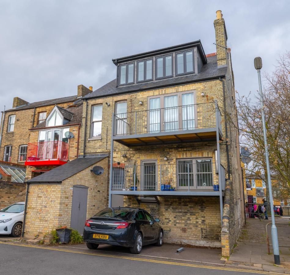 Cambridge Stays Diamond 2Br Apartment-Central-Parking-Walk To City & Train Station מראה חיצוני תמונה