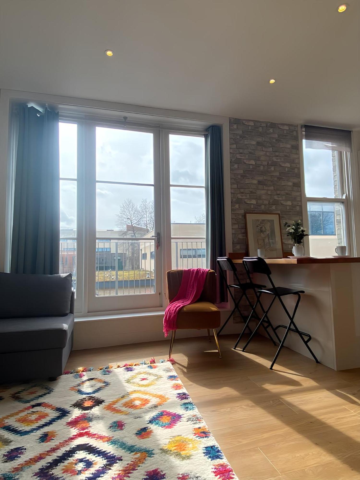 Cambridge Stays Diamond 2Br Apartment-Central-Parking-Walk To City & Train Station מראה חיצוני תמונה
